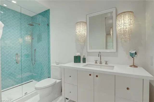 $125,000 | 2020 Gordon Drive, Naples, FL 34102