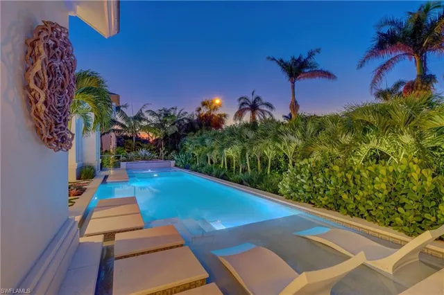 $125,000 | 2020 Gordon Drive, Naples, FL 34102