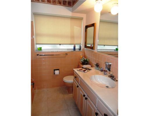914 Southwest 5th Street Boca Raton, FL 33486 - Photo 18 of 22 Additional Photo