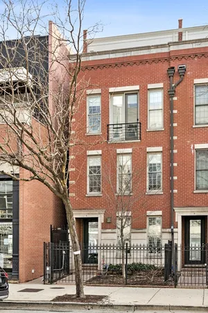 $1,250,000 | 1229 West Madison Street, Unit A, Chicago, IL 60607