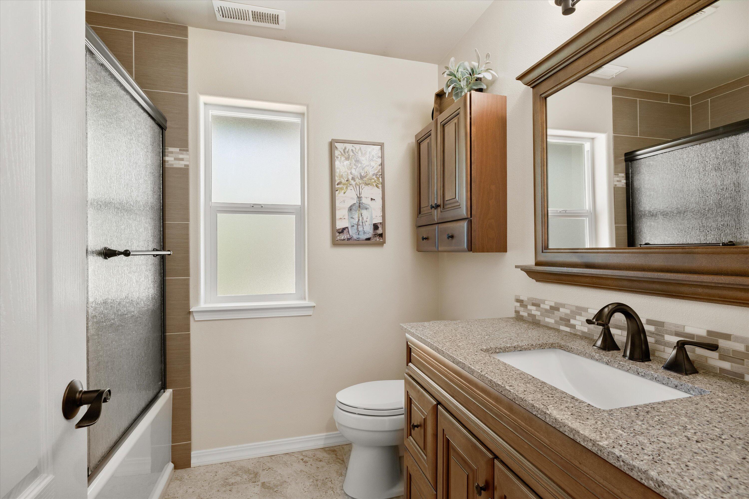 351 Southeast Soft Tail Loop Bend, OR 97702 - Photo 32 of 64 32-20250609 JILL ROSELL_-46
