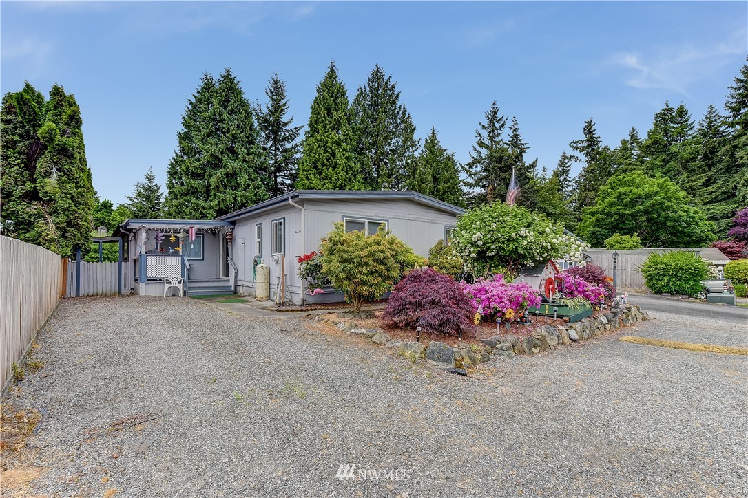 3210 207th Place Southeast Bothell, WA 98012 - Photo 2 of 20