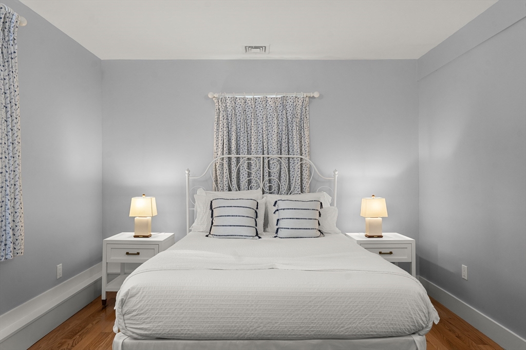 4 Hye Lane Edgartown, MA 02539 - Photo 23 of 41 a bedroom with a bed and window