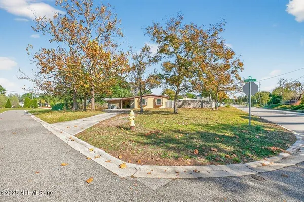 $395,000 | 885 Bonita Road, Atlantic Beach, FL 32233