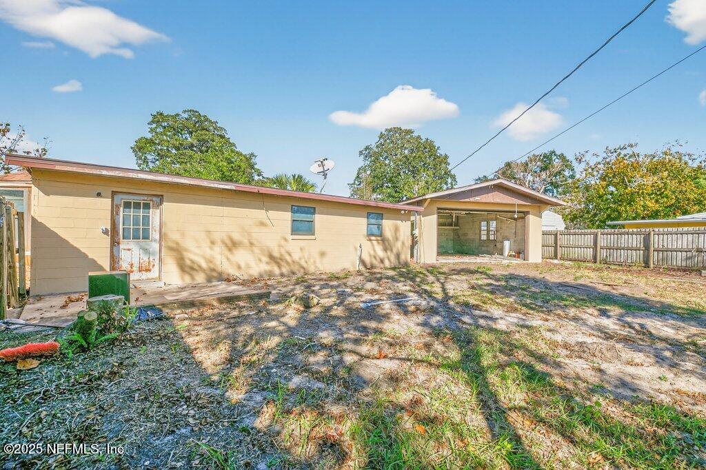 885 Bonita Road Atlantic Beach, FL 32233 - Photo 24 of 30 Back Yard
