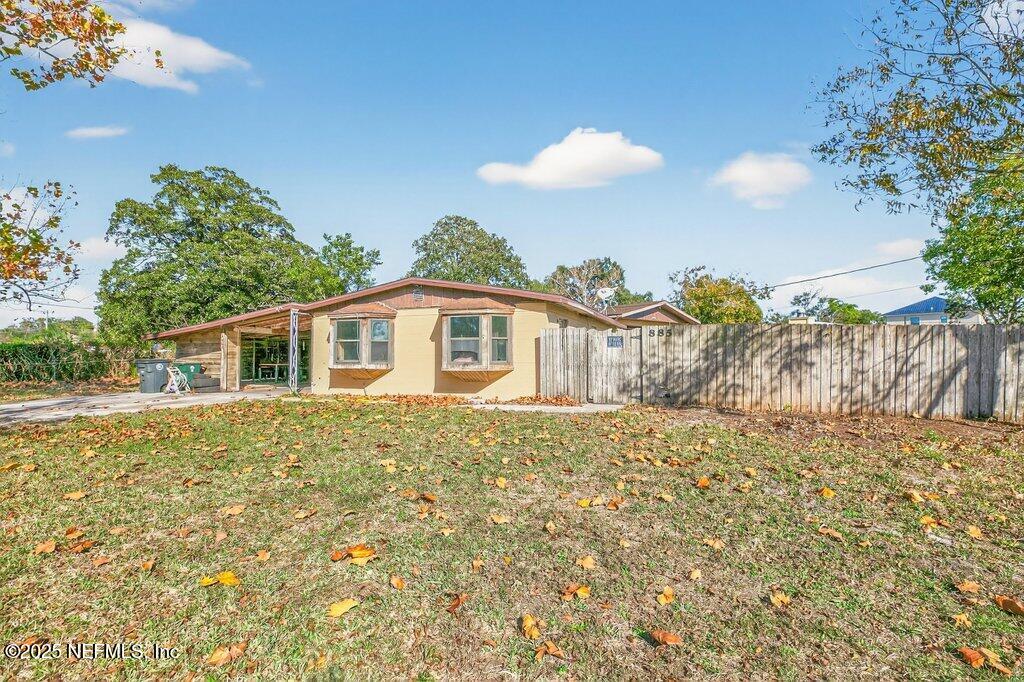 885 Bonita Road Atlantic Beach, FL 32233 - Photo 5 of 30 Exterior of the Property