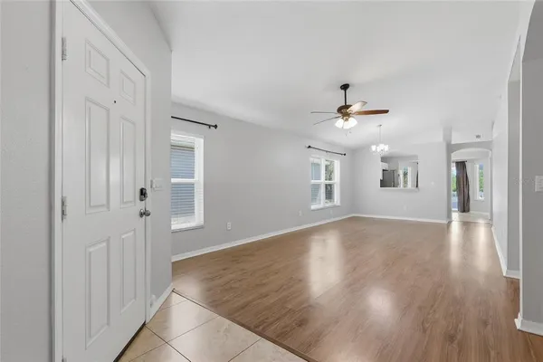 $2,200 | 1508 Marsh Wood Drive, Seffner, FL 33584