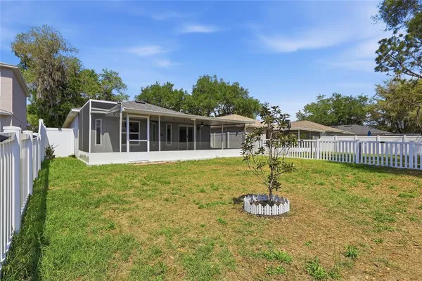 $2,200 | 1508 Marsh Wood Drive, Seffner, FL 33584