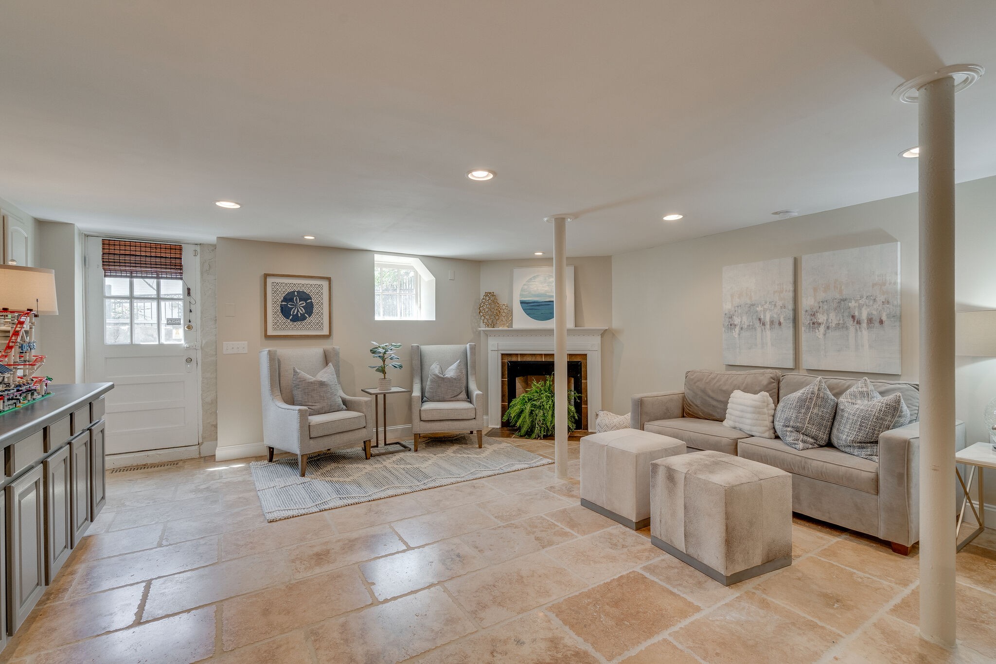 4321 Sneed Road Nashville, TN 37215 - Photo 31 of 37 a living room with furniture