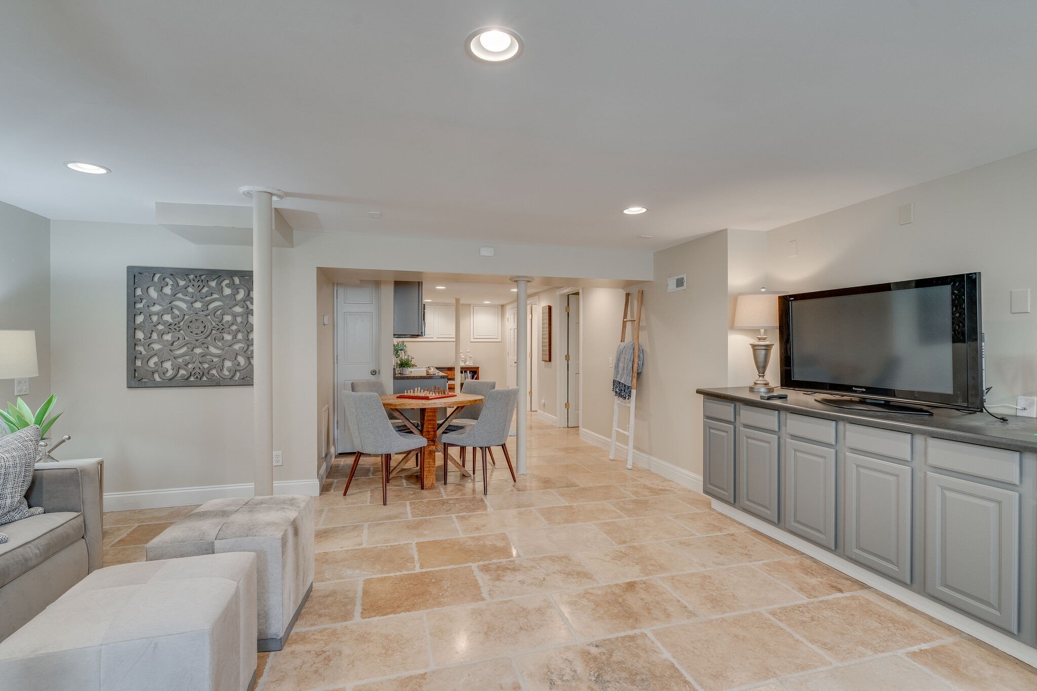 4321 Sneed Road Nashville, TN 37215 - Photo 32 of 37 a living room with furniture and a flat screen tv