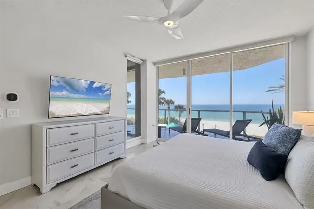 $1,865,000 | 1800 Benjamin Franklin Drive, Unit A205, Sarasota, FL 34236