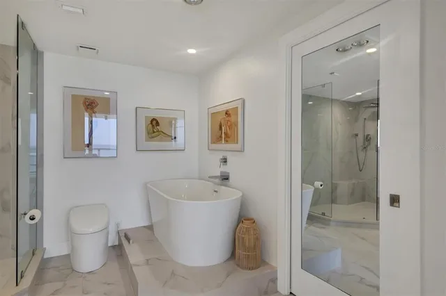 $1,865,000 | 1800 Benjamin Franklin Drive, Unit A205, Sarasota, FL 34236