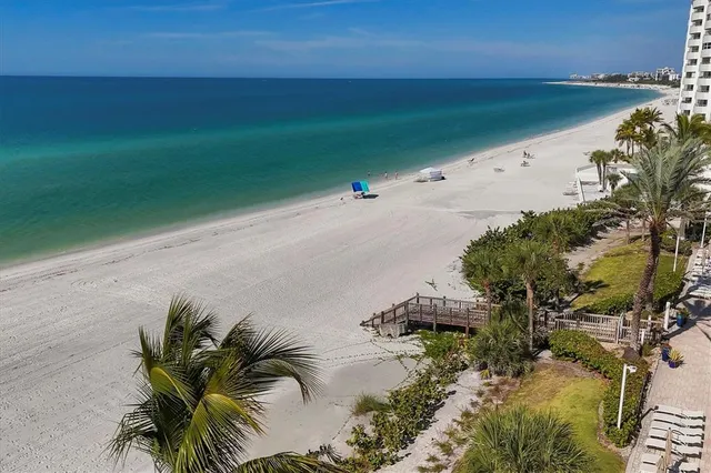 $1,865,000 | 1800 Benjamin Franklin Drive, Unit A205, Sarasota, FL 34236