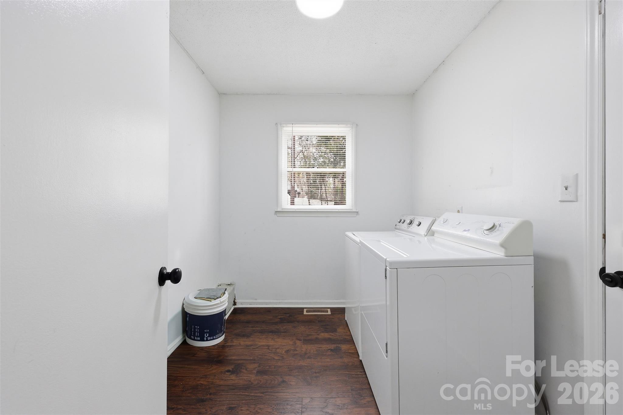 224 Yamasee Road Waxhaw, NC 28173 - Photo 11 of 22 a bathroom with a sink and toilet