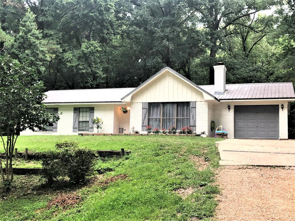 82 Farr Road Natchez, MS 39120 - Photo 1 of 32 Main View