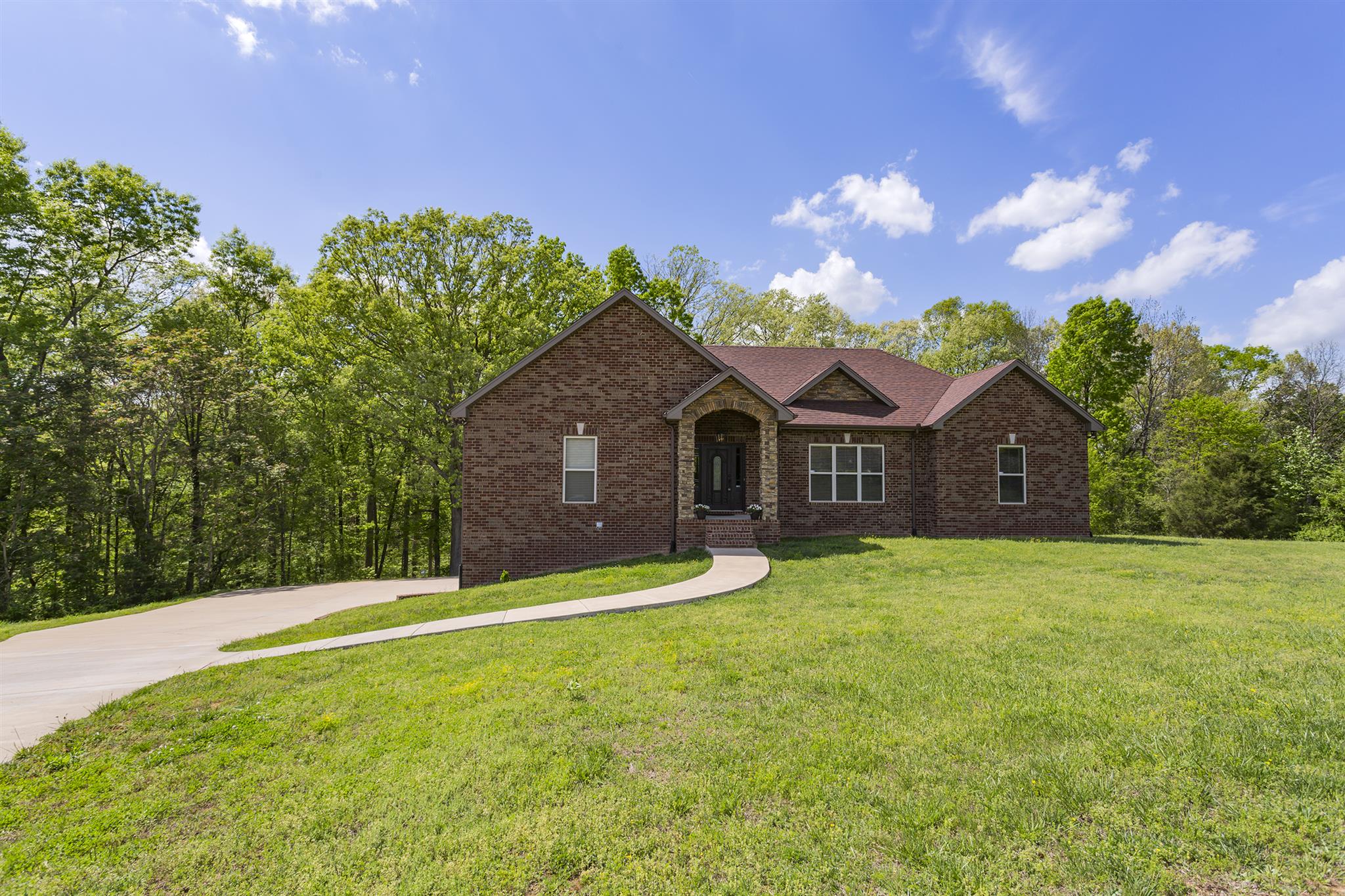 2734 New Cut Road Greenbrier, TN 37073 - Photo 5 of 30 Gallery Image 5