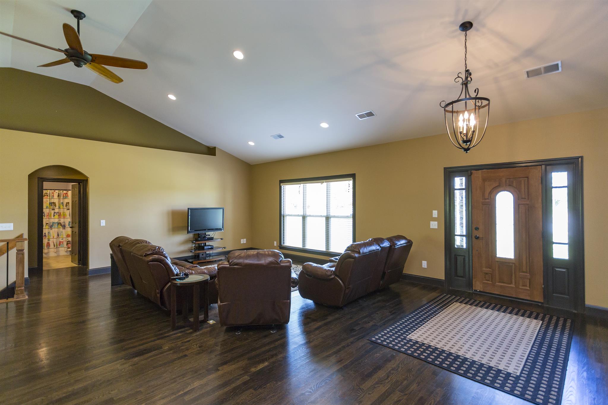 2734 New Cut Road Greenbrier, TN 37073 - Photo 9 of 30 Gallery Image 9