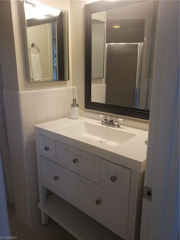 448 Muirs Chapel Road Greensboro, NC 27410 - Photo 14 of 25 Gallery Image 14