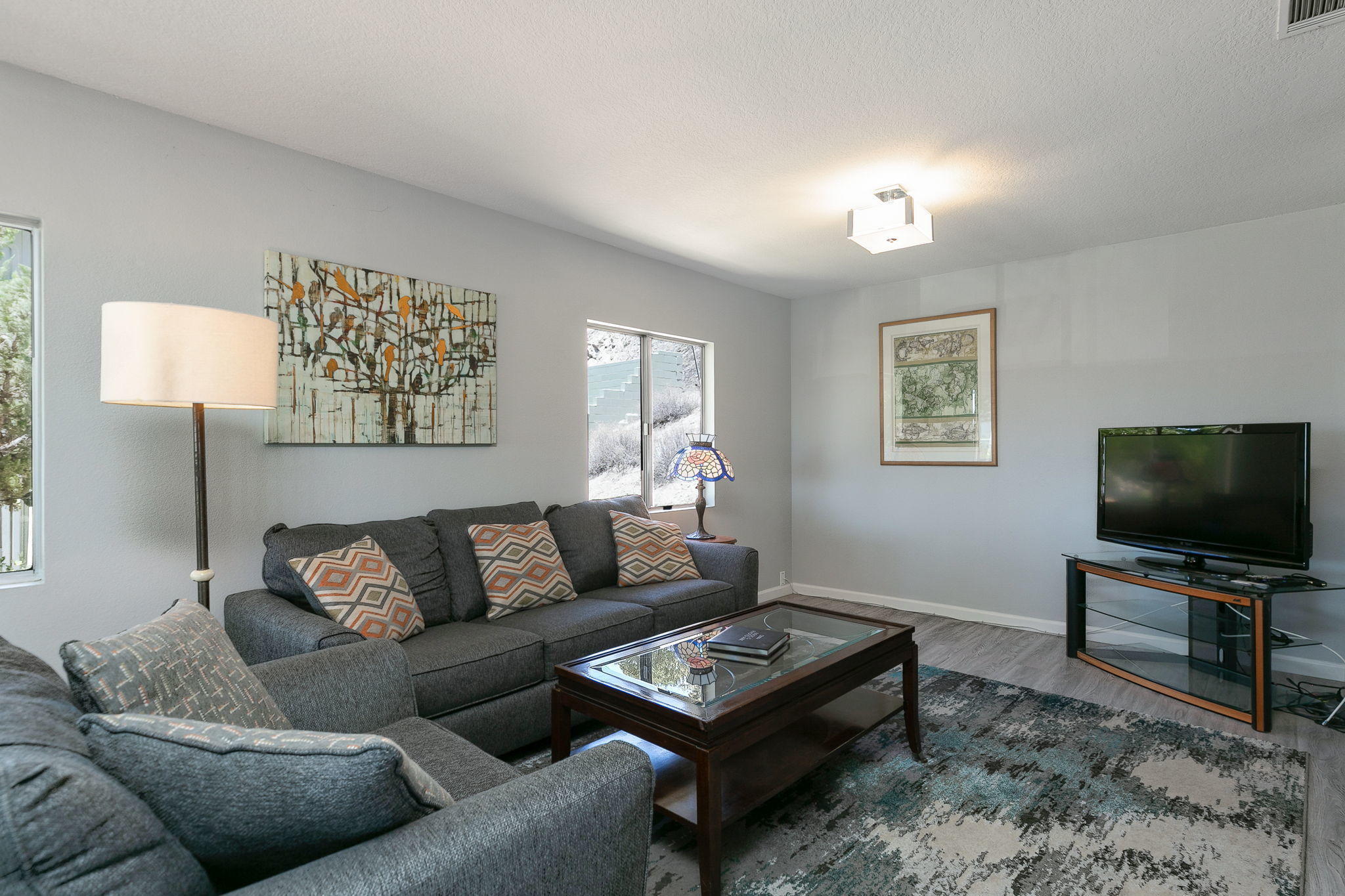 296 Foothill Drive Fillmore, CA 93015 - Photo 13 of 53 13