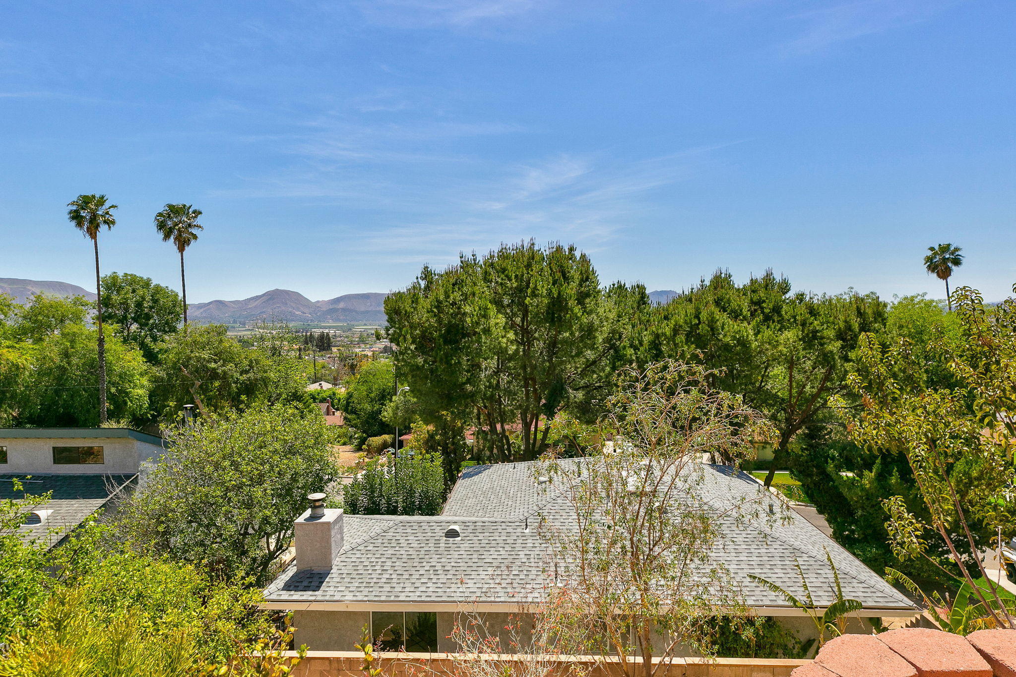 296 Foothill Drive Fillmore, CA 93015 - Photo 40 of 53 Top landing view