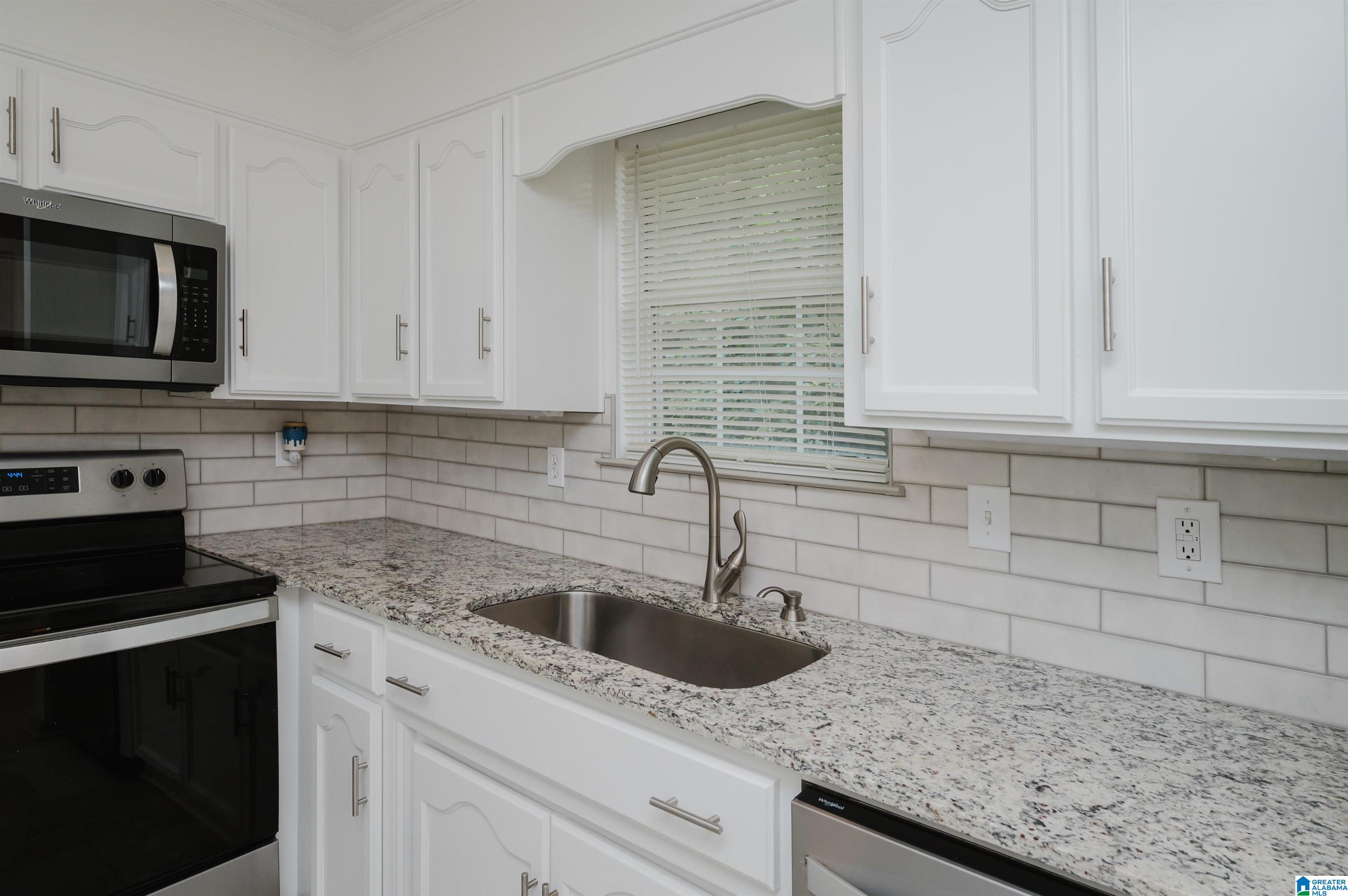 1707 Bone Dry Road Kimberly, AL 35091 - Photo 13 of 42