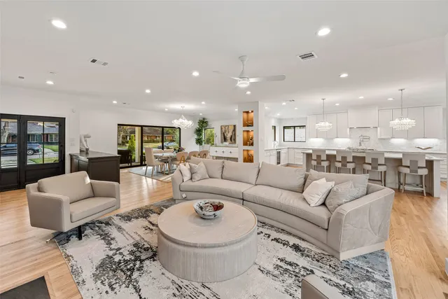 $2,039,900 | 5658 Del Monte Drive, Houston, TX 77056