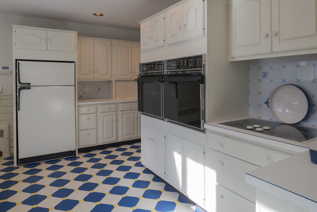 100 Shelton Road Swampscott, MA 01907 - Photo 14 of 27 Gallery Image 14