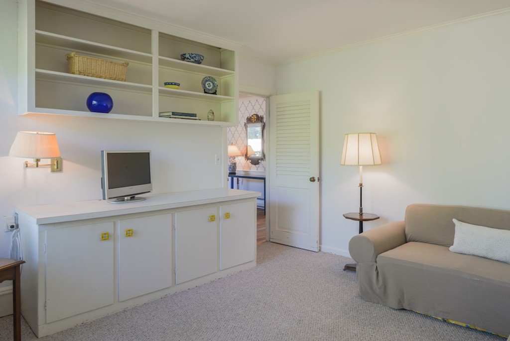 100 Shelton Road Swampscott, MA 01907 - Photo 16 of 27 Gallery Image 16