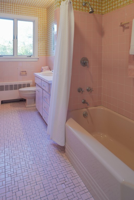 100 Shelton Road Swampscott, MA 01907 - Photo 23 of 27 Gallery Image 23