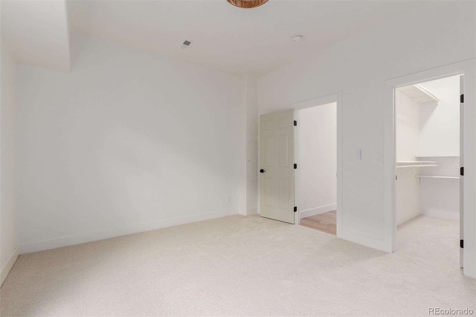 2703 Timberchase Trail Highlands Ranch, CO 80126 - Photo 22 of 50 Gallery Image 22