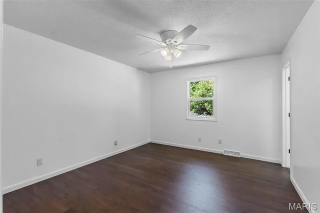 $224,900 | 2047 State Hwy H, Sikeston, MO 63801