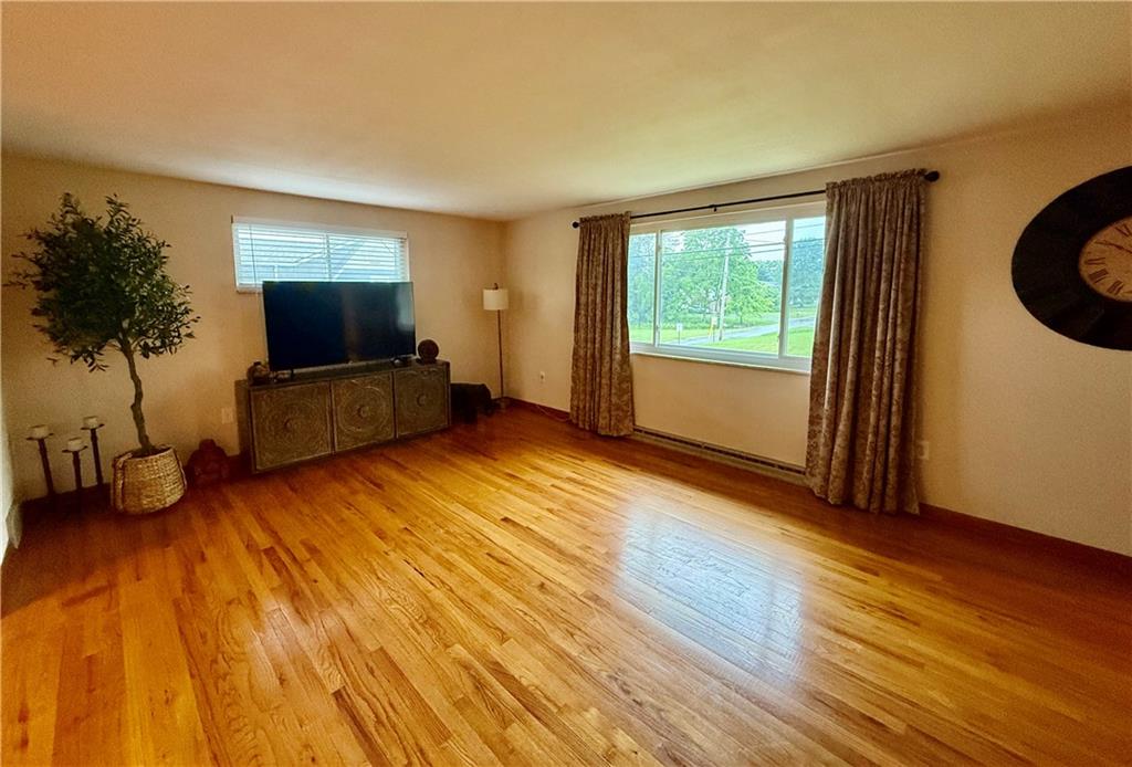 215 Fisher Road Saxonburg, PA 16056 - Photo 35 of 43 Gallery Image 35