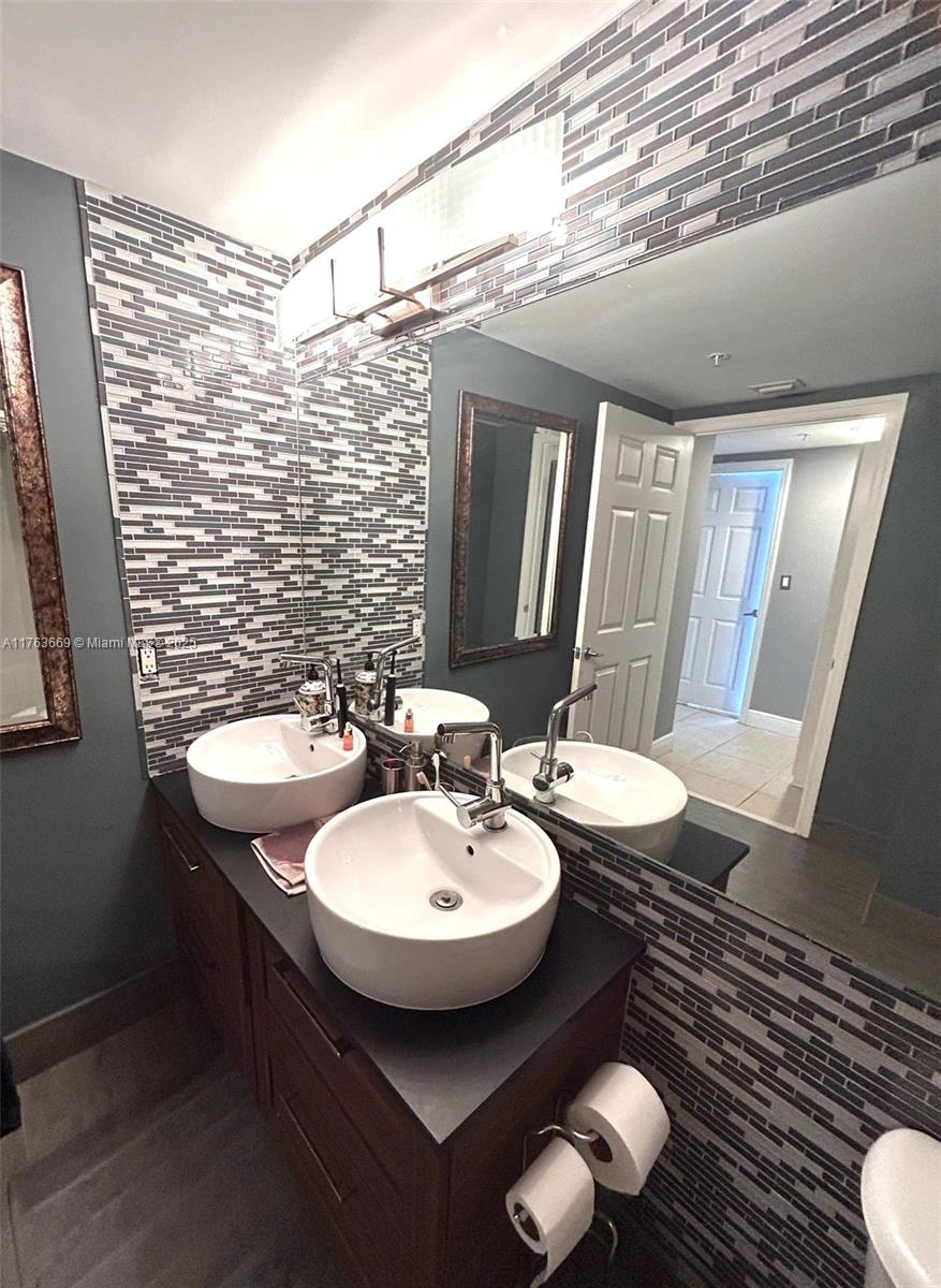 Brickell Miami, FL 33131 - Photo 21 of 23