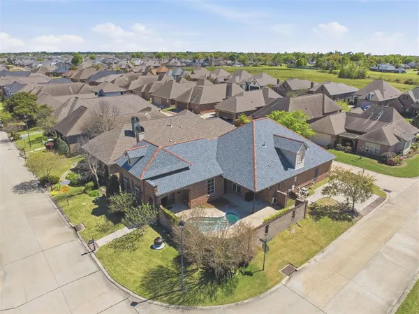 $3,250 | 1549 L'Acadie Drive, Lake Charles, LA 70605