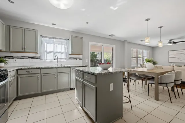 $390,000 | 917 Melted Candle Cove, Pflugerville, TX 78660