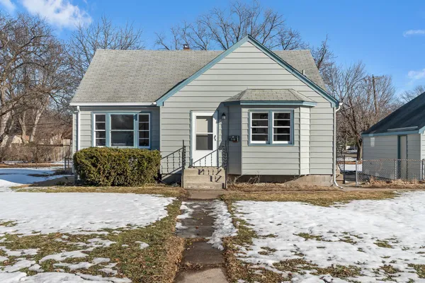 $339,900 | 1144 Marshall Avenue, St. Paul Park, MN 55071