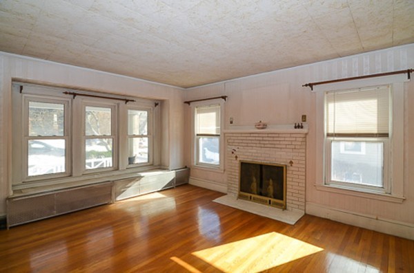 40 Upland Road Watertown, MA 02472 - Photo 6 of 25 Gallery Image 6