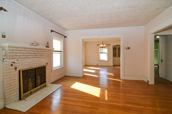 40 Upland Road Watertown, MA 02472 - Photo 7 of 25 Gallery Image 7