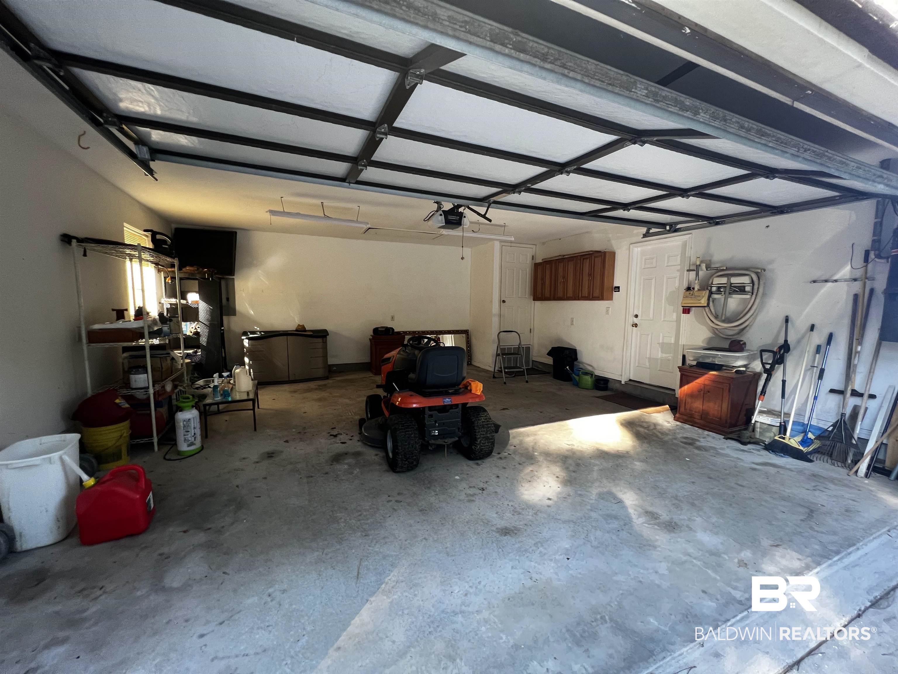 25203 Olive Street Elberta, AL 36530 - Photo 15 of 16 Garage