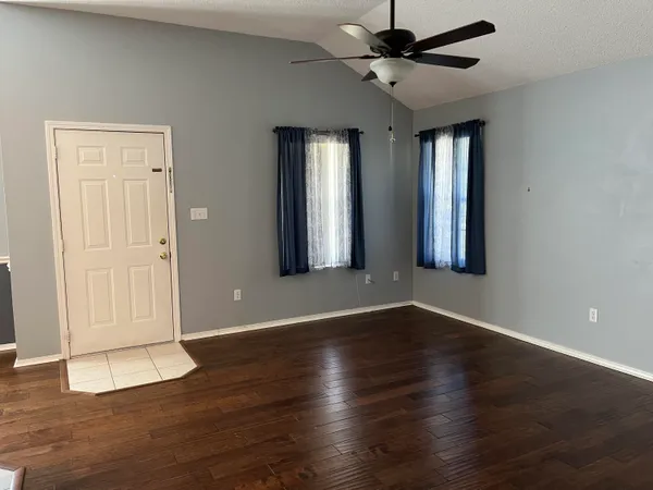 $1,850 | 2260 Estate Circle, Navarre, FL 32566