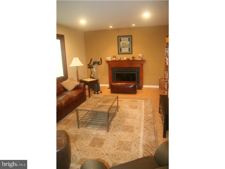 32 Ludlow Road Yardley, PA 19067 - Photo 12 of 25 Family Room