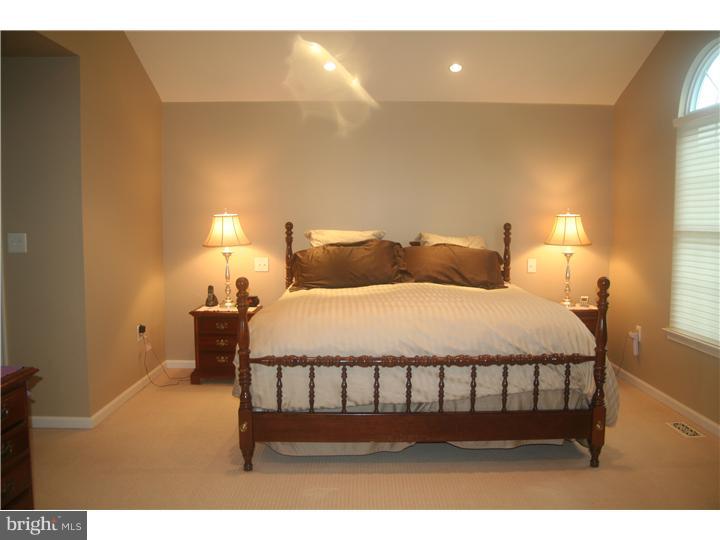 32 Ludlow Road Yardley, PA 19067 - Photo 13 of 25 Bedroom - Main
