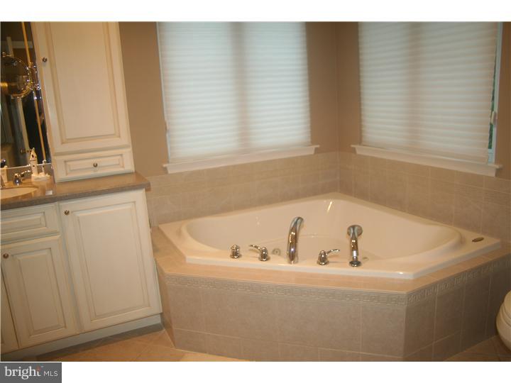 32 Ludlow Road Yardley, PA 19067 - Photo 15 of 25 Bedroom - Main