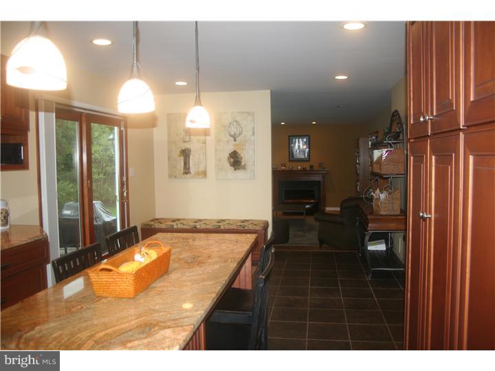 32 Ludlow Road Yardley, PA 19067 - Photo 3 of 25 Kitchen
