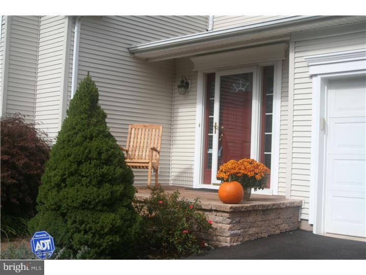 32 Ludlow Road Yardley, PA 19067 - Photo 22 of 25 Porch