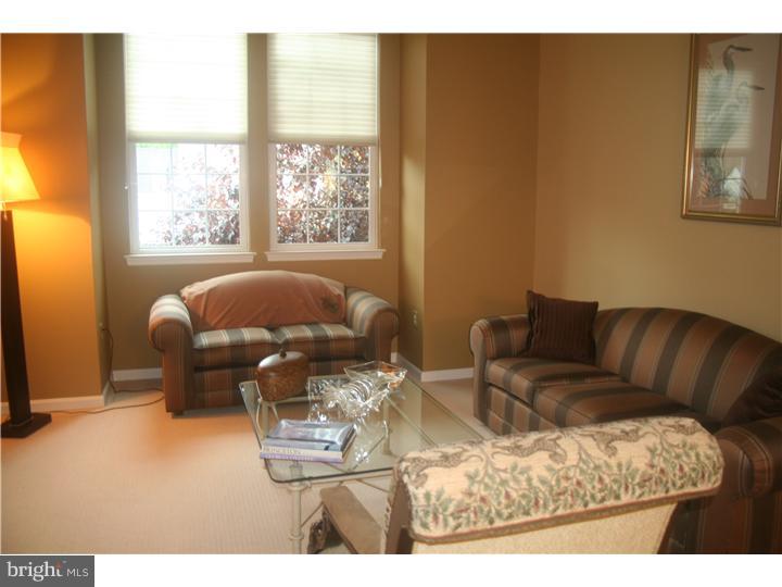32 Ludlow Road Yardley, PA 19067 - Photo 8 of 25 Living Room