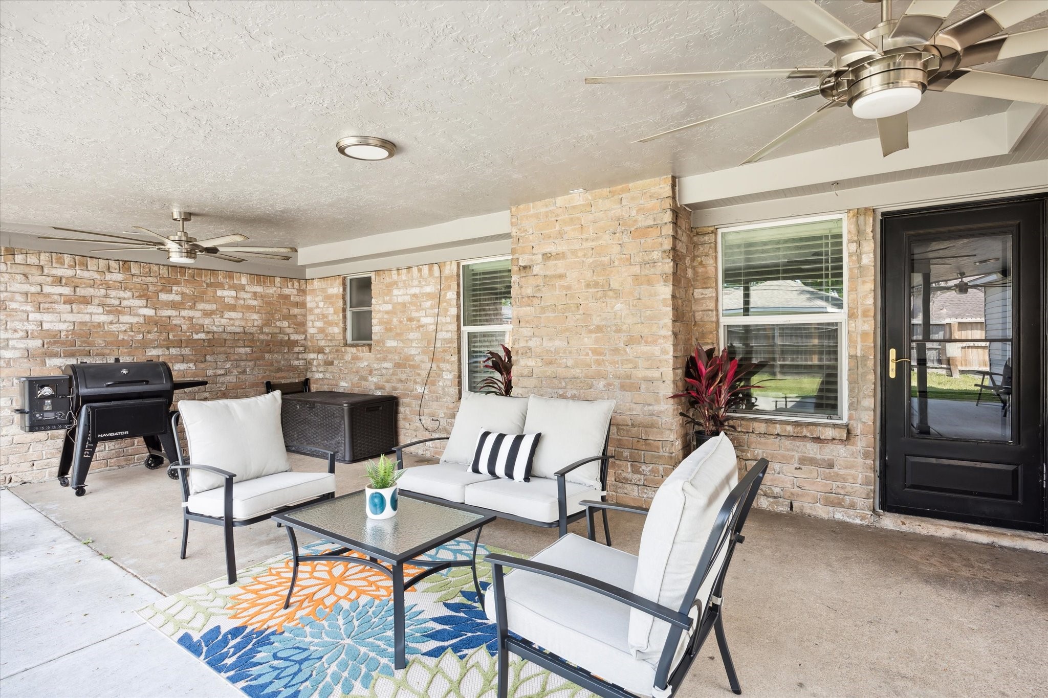 7614 Braesview Lane Houston, TX 77071 - Photo 27 of 29 a view of a dining room with furniture window and outside view