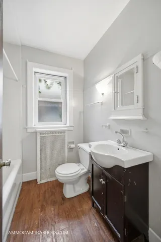 $2,500 | 2045 West Farragut Avenue, Unit 3, Chicago, IL 60625