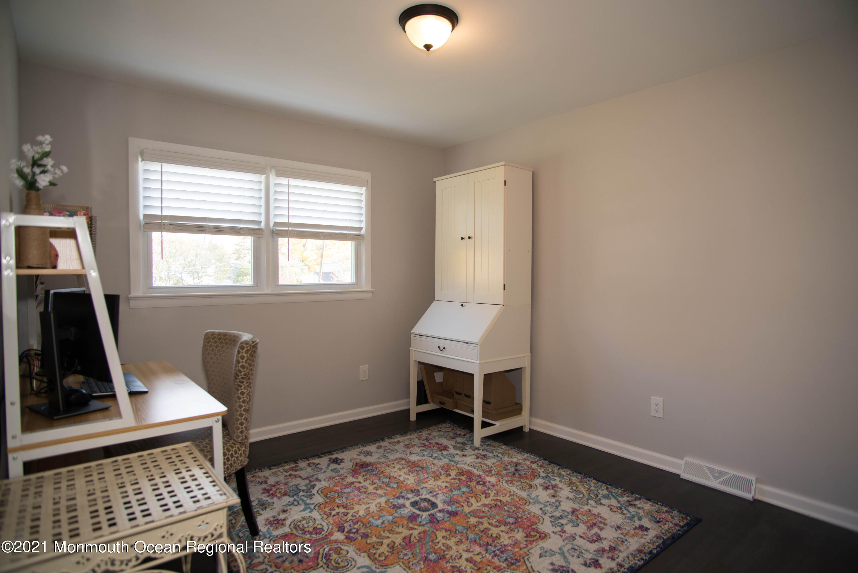 4 Lowell Road Manalapan, NJ 07726 - Photo 15 of 30 _RMJ5121 2nd bedroom