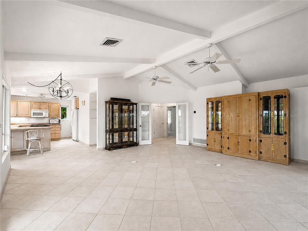 1585 Graham Road Venice, FL 34293 - Photo 6 of 65